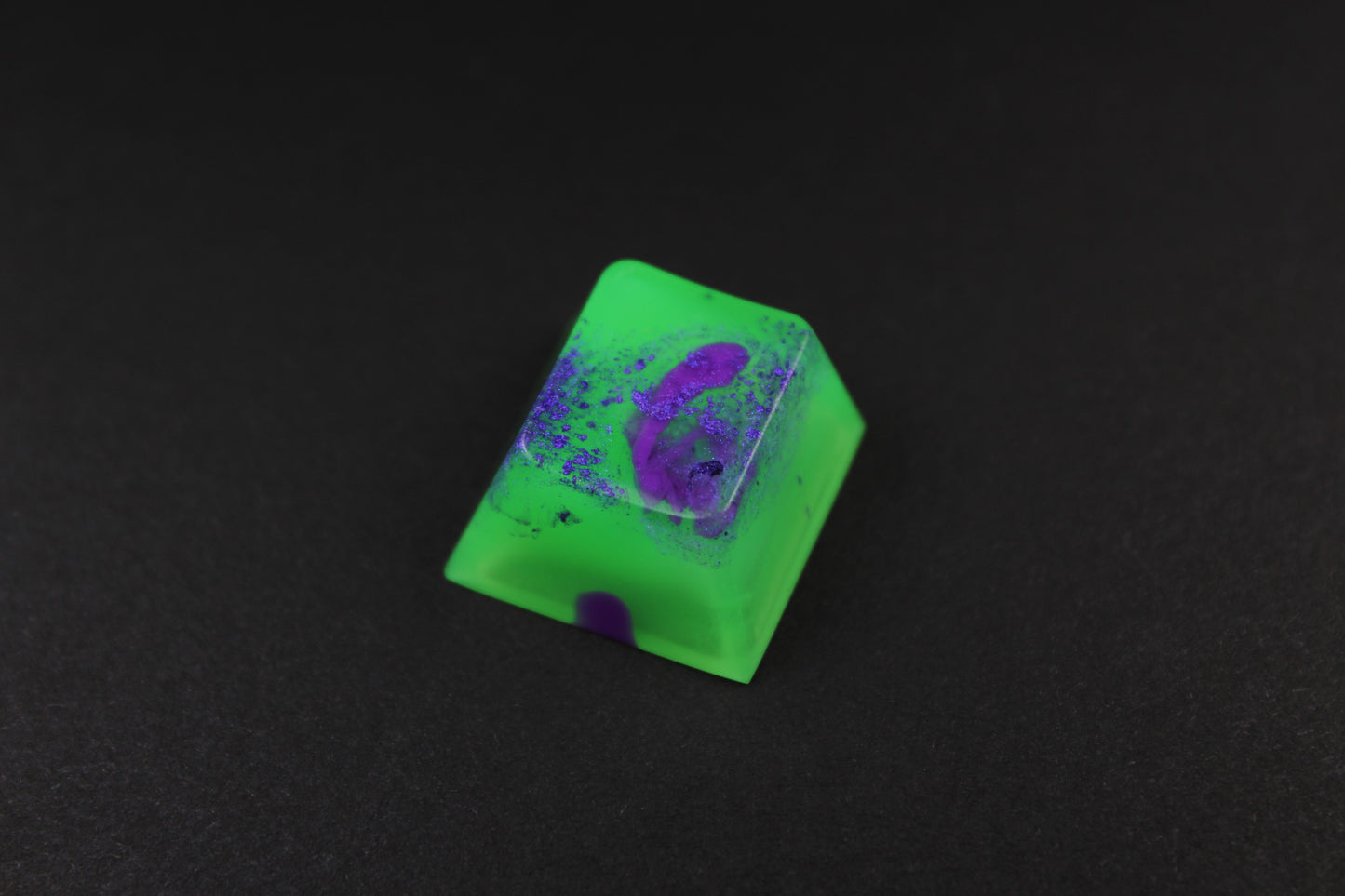 Cherry ESC - Bruce - PrimeCaps Keycap - Blank and Sculpted Artisan Keycaps for cherry MX mechanical keyboards