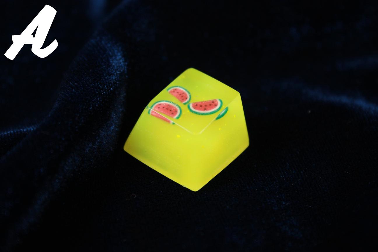 Chaos Caps 1 Watermelon, color change yellow to red at 72°F (22°C) - PrimeCaps Keycap - Blank and Sculpted Artisan Keycaps for cherry MX mechanical keyboards