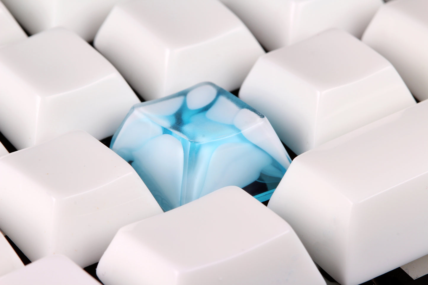 GMK Cherry Profile Cloud Chaser- Oasis Row 4 - 1 - PrimeCaps Keycap - Blank and Sculpted Artisan Keycaps for cherry MX mechanical keyboards