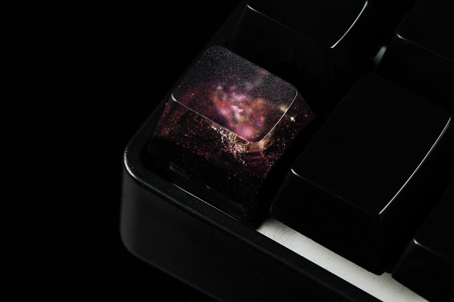 GMK Cherry Profile Deep Field - Radiant Fusion Row 1 - 4