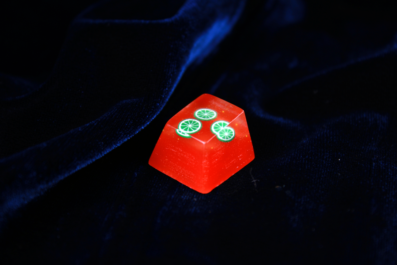 Chaos Caps 1 Limes! color change from orange to yellow at 72°F (22°C) - PrimeCaps Keycap - Blank and Sculpted Artisan Keycaps for cherry MX mechanical keyboards