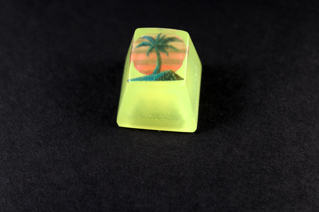 Chaos Caps 1.1 - 1984 Palm - Color change - PrimeCaps Keycap - Blank and Sculpted Artisan Keycaps for cherry MX mechanical keyboards