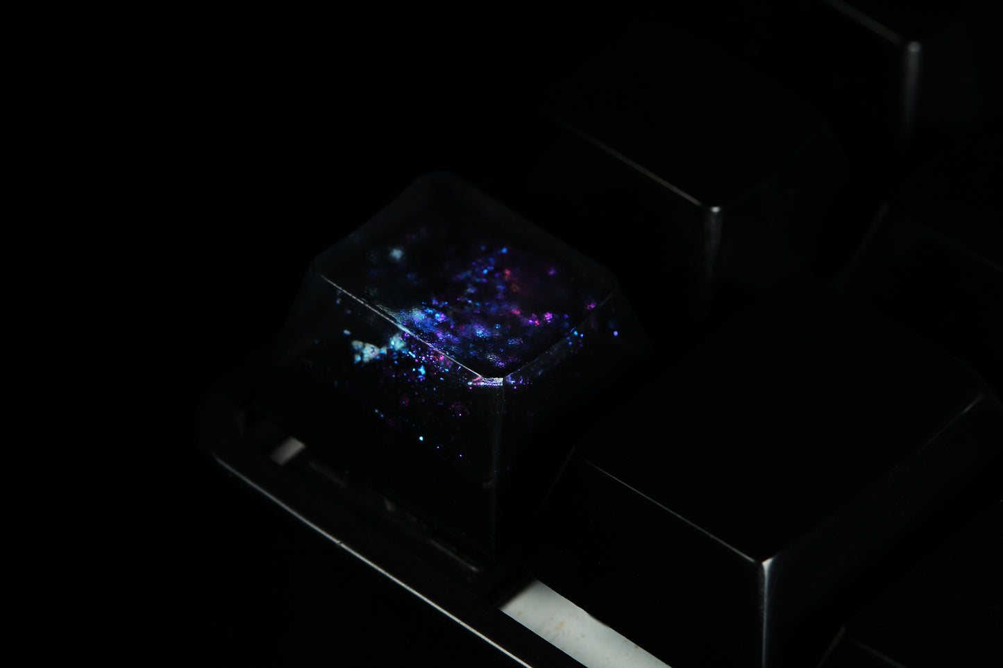 GMK Cherry Profile Deep Field - Violet Starlight Row 1 - 2